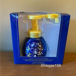 Walt Disney World 50th Anniversary Mickey Mouse Foaming Soap Dispenser NEW